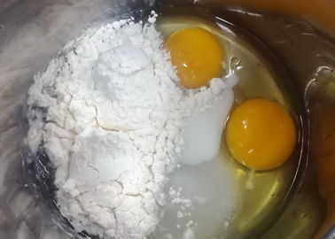 ホワイトから黄色の食品エムルジファーの粉末形式の泡剤 スポンジケーキミックス
